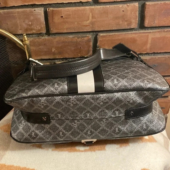 L.A.M.B. By Gwen Stefani Shoulder Bag - Picture 8 of 15